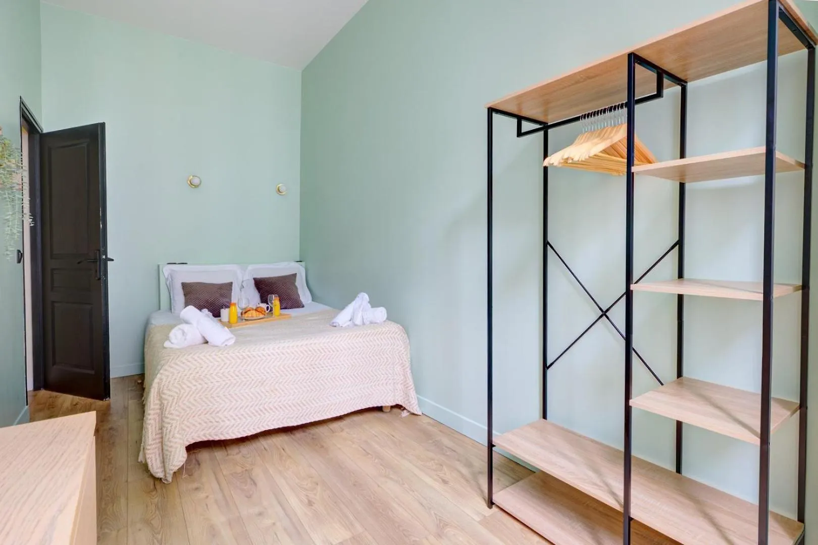 Апартаменты Bluestay 47 - Appartement Au Coeur De Париж Франция